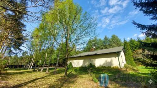 Działka 9130 m2 zabudowana domem 156 m2