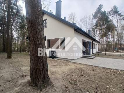 Parterowy - 3 pokoje, 400 m.kw. działki