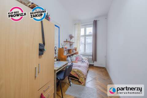 Duży potencjał Okna na ulicę Świętojańską