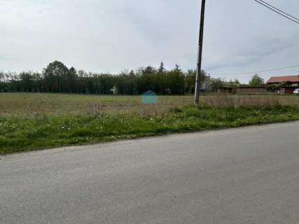 Sprzedam atrakcyjną działkę Trzemeszeńska Gniezno