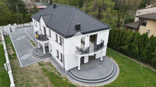 Nowoczesny dom do własnej aranżacji Konstancin