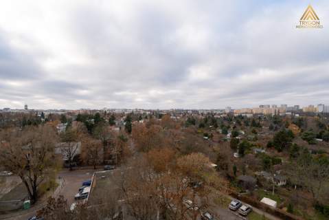 2 pok kuch z oknem, piętro9, widok, parking, Metro