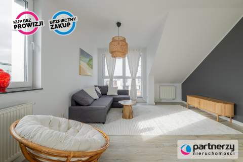 Apartament w Śródmieściu, 3 pokoje z m. postojowym