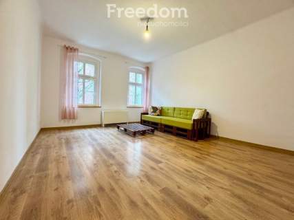 Przestronne 80 m w kamienicy