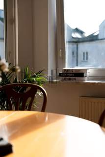 Słoneczny apartament Przy Parku szczęśliwickim.