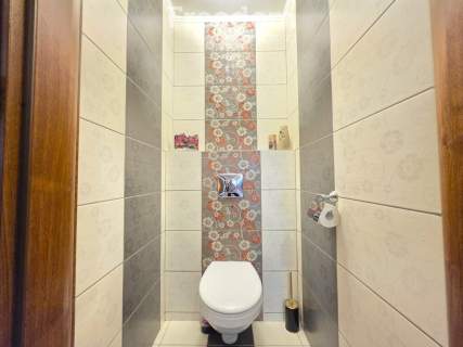 Dom z gotową przestrzenią pod biznes- 280 m2