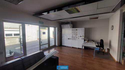 Lokal handlowo-usługowy 100 m2 parter