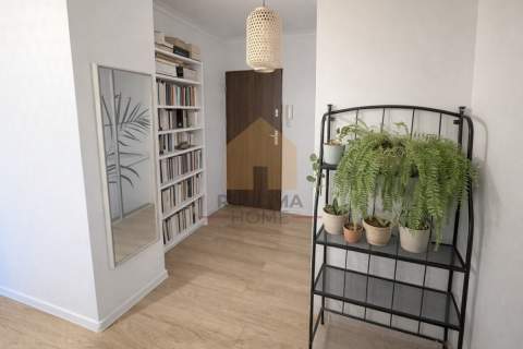 3 pokoje 59 m 2 piętro umeblowane os.Zacisze