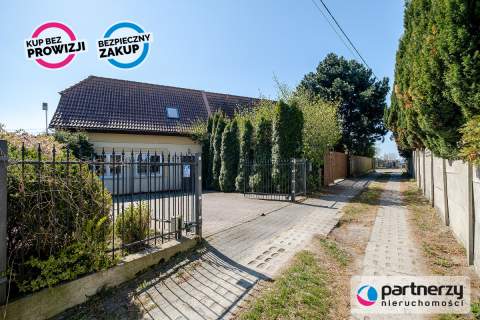 Funkcjonalny dom szeregowy- Gdańsk Siedlce