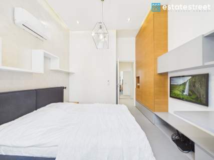 3-pok apartament z basenem i sauną w centrum