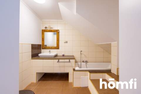 Nieruchomość 180 m2 3 niezależne mieszkania