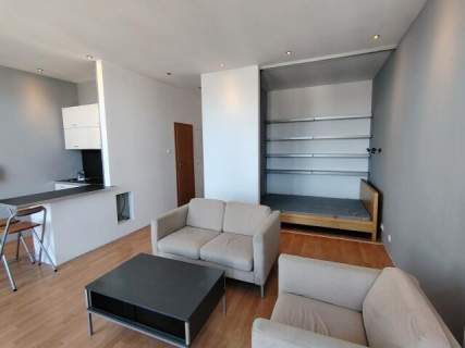 Mieszkanie w sercu Łodzi - ul. Piotrkowska 30 m2 2 balkony 