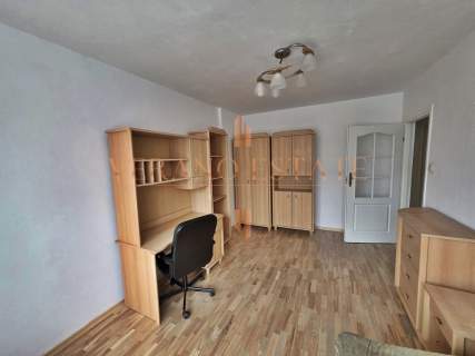Garaż w cenie Niski czynsz Balkon I 3 pokoje