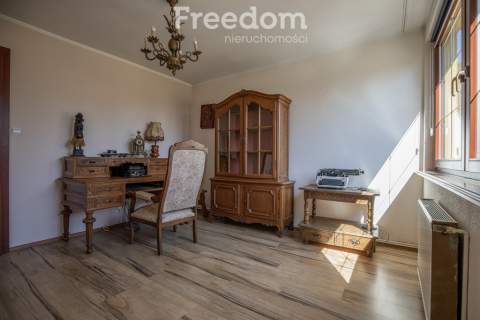 Przestronny dom z dużą działką w Lubszy