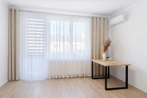 Stare Miasto 38,3 m2 balkon po remoncie