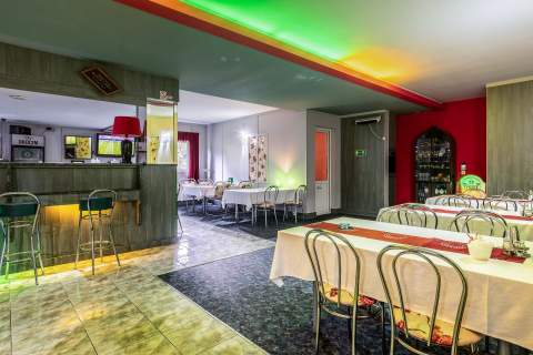 Sala weselna hostel gotowy biznes w sercu Rozt