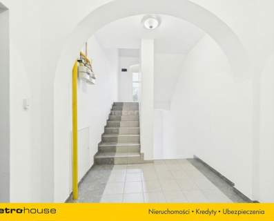 Zmodernizowana kamienica na Komuny Paryskiej
