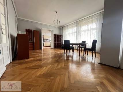 130m2 w centrum 2 mieszkania zadbana kamienica