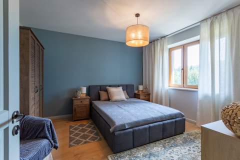 DOM 3 PIĘTRA - 230 M2 - DZIAŁKA 12 ARÓW - ZARZYCE