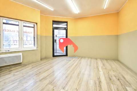 DO WYNAJĘCIA Lokal handlowo-usługowy 50 m PARTER