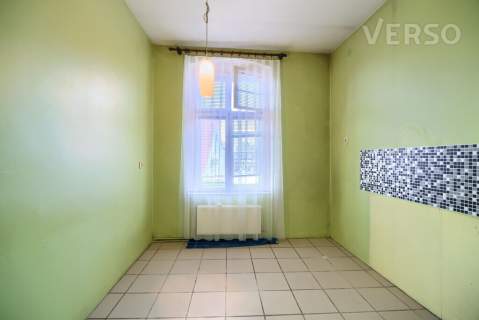 2 pokojowe Wysokie sufity garderoba centrum