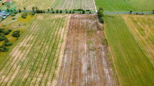 Działka budowlana w Jezierzanach 856 m2 na sprzed