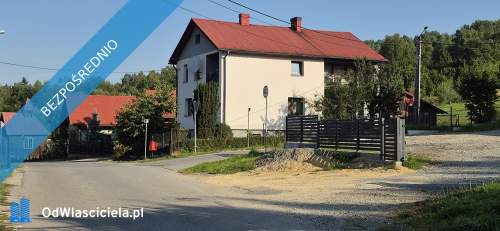 Sprzedam dom z zabudowaniami godpodarczymi