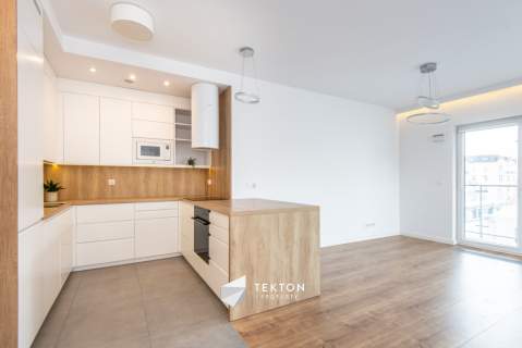 Apartament 92 m , 3 pokoje, balkon, garaż