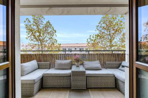 Ostoja Wilanów Balkon 10m2 2 miejsca