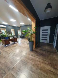 Lokal 184 m2 z możliwością rozbudowy w DDZ