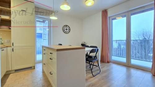 Nowoczesne, b. ładne 3 pok, 2 balkony w Centrum.