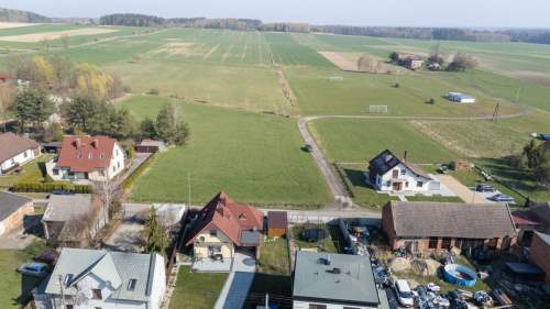 Działka budowlana Wierzbie 893m2