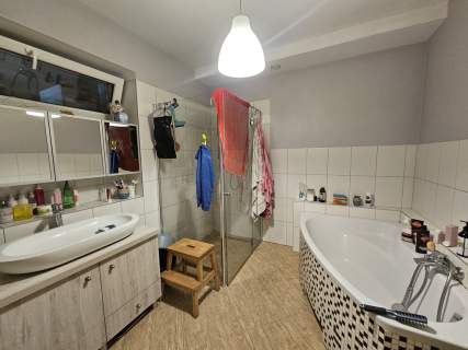 Siedlisko z dużym ogrodem, sauną i fotowoltaiką