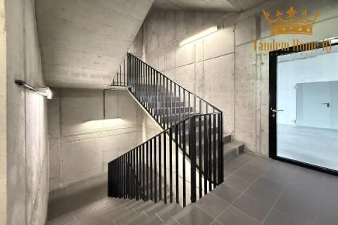 Wynajem lokal 420m2, pietro, Puławska, biuro, handel, showroom