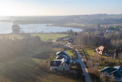 WYJĄTKOWY DOM WOLNOSTOJĄCY W STANIE DEWELOPERSKIM