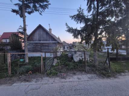 Działka siedliskowa 16 608 m2, 2850m2 budowlane