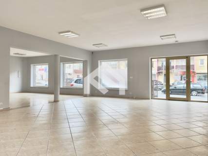 LOKAL USŁUGOWY PIASECZNO 120 m2