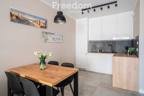 Nowe budownictwo, 2 pokoje w centrum,garaż,komórka