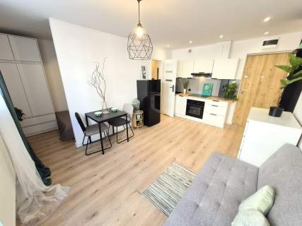 ŚWIEŻO PO REMONCIE-M.MIEJSKIE-BALKON-RYNEK w 10min