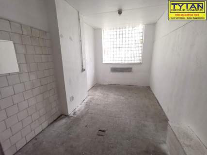 Magazyn/Warsztat 200 m2 przy al. Piłsudskiego