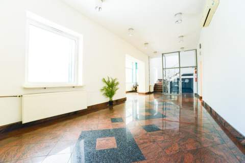 NAJEM POWIERZCHNI BIUROWO  MAGAZYNOWEJ
