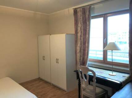 3 pokoje garaż, obok szkoła brytyjska i francuska