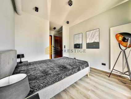 Fort Cze, Nowy apartament z ogródkiem