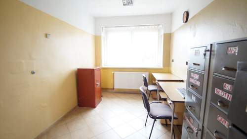 Wynajem lokal usługowy 100 m2 Błotnica Strzelecka
