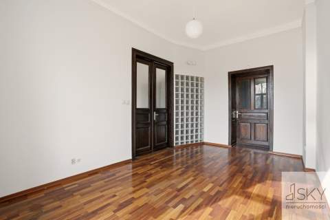 Sienkiewicza, Kamienica 110m , Elegancko, 2 tarasy