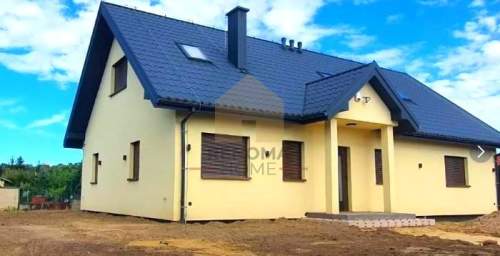 Bardzo atrakcyjny dom w spokojnej okolicy