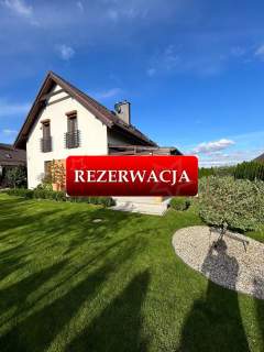 Komfortowy dom z pięknym ogrodem - gotowy do zamieszkania 
