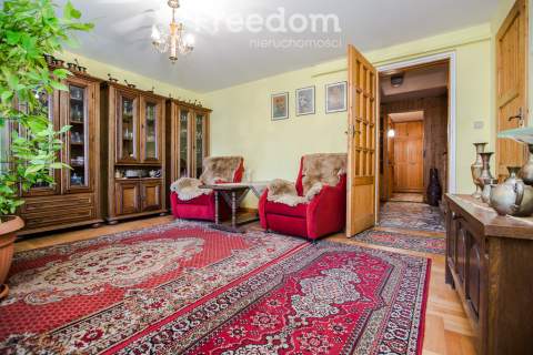 Dom w zabudowie szeregowej Zalesie Rzeszów