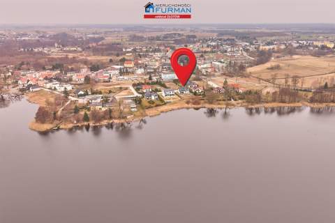 Dom nad brzegiem jeziora, Więcbork