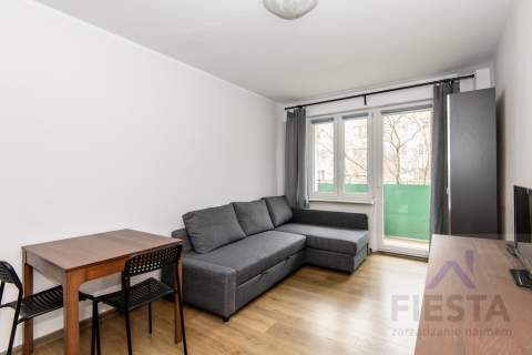 Dwa pokoje, balkon - os. Jagiellońskie